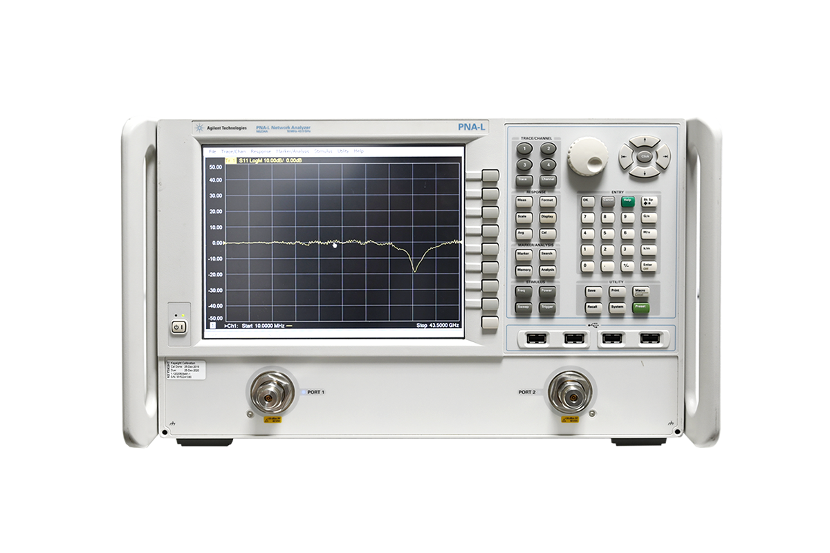 網路分析儀 Agilent N5234A